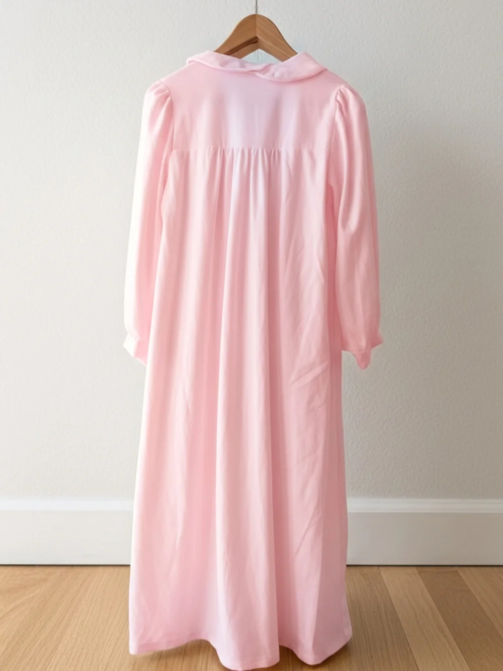 VTG Womens Merville Pink Long-Sleeve Nightgown Peter Pan Floral Collar Size L